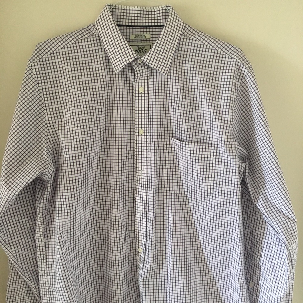 Jos A Bank Men’s Dress Shirt